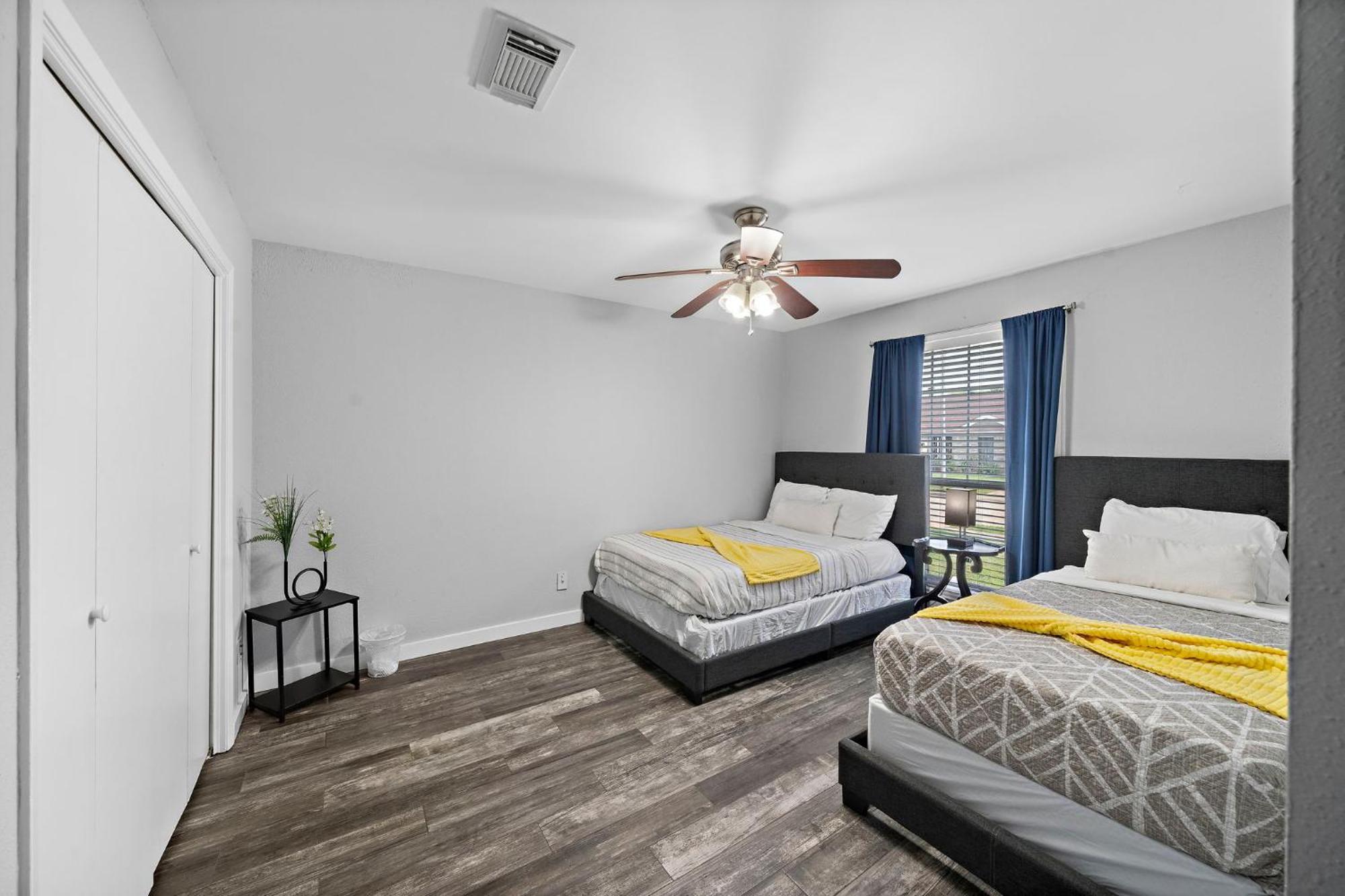 فيلا Houston Pool Getaway Games Parking Wifi Pet المظهر الخارجي الصورة